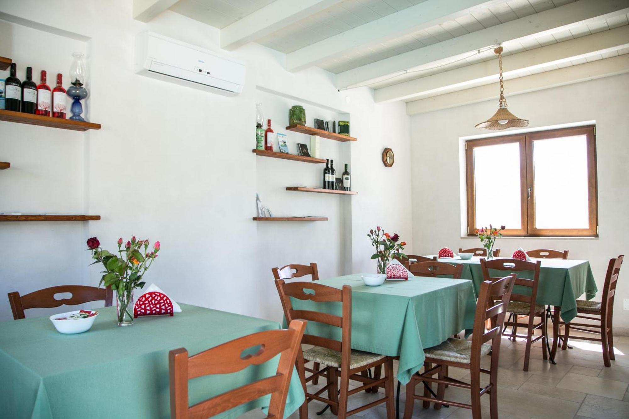 Trulli Boccadoro Hotel Ostuni Room photo